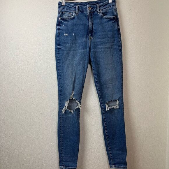 H&M Embrace High Ankle Jeans Women size 4 - Picture 3 of 8